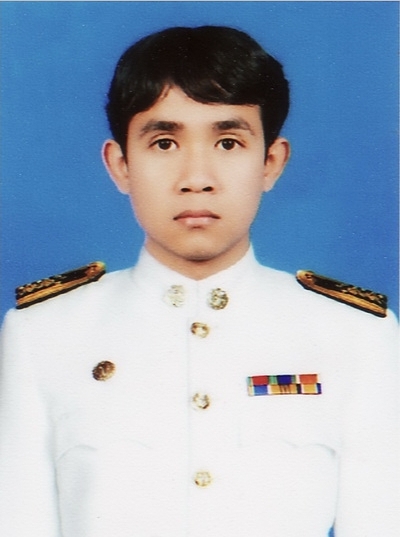 นายวรรณ์รบ  สีสืบมา  